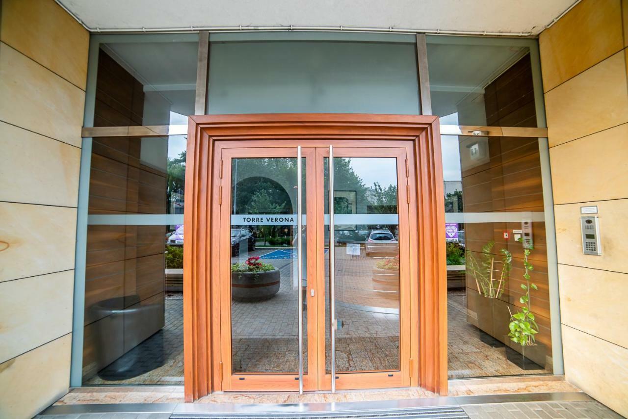 Torre Verona Apartment - 70M2, Terrace, Garage Krakow Exterior photo